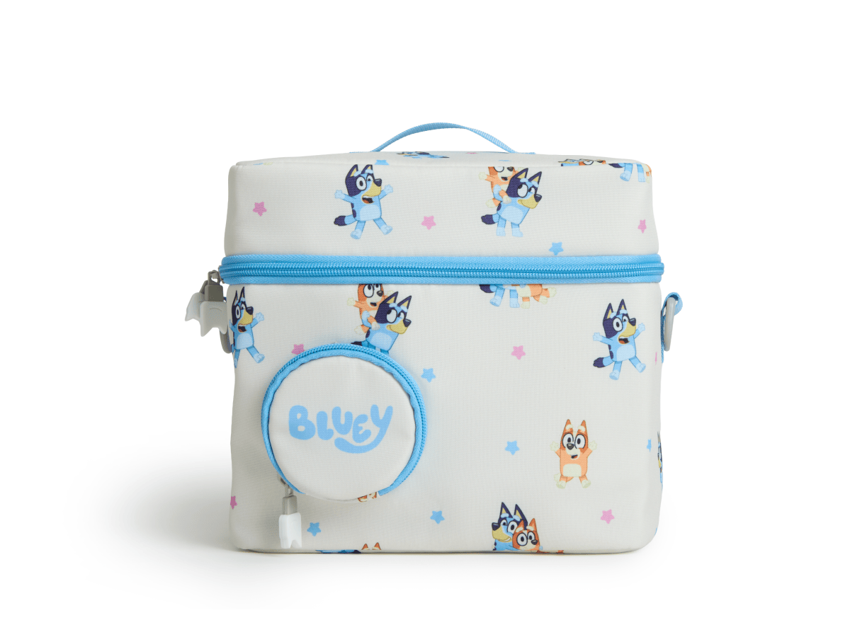 Bluey-Carrying-Case-11005114-TB2Hero1.png