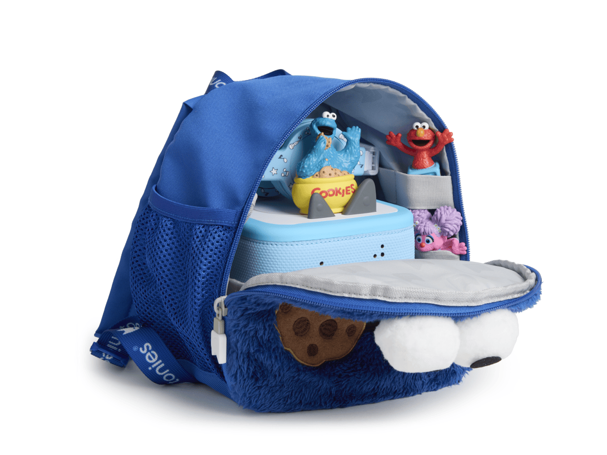 Cookie-Monster-Backpack-11005164-TB2Hero2.png
