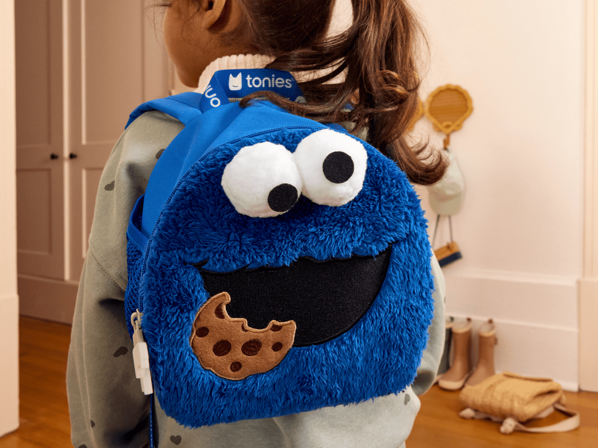 Cookie-Monster-Backpack-11005164-TB2LifestyleImage.png