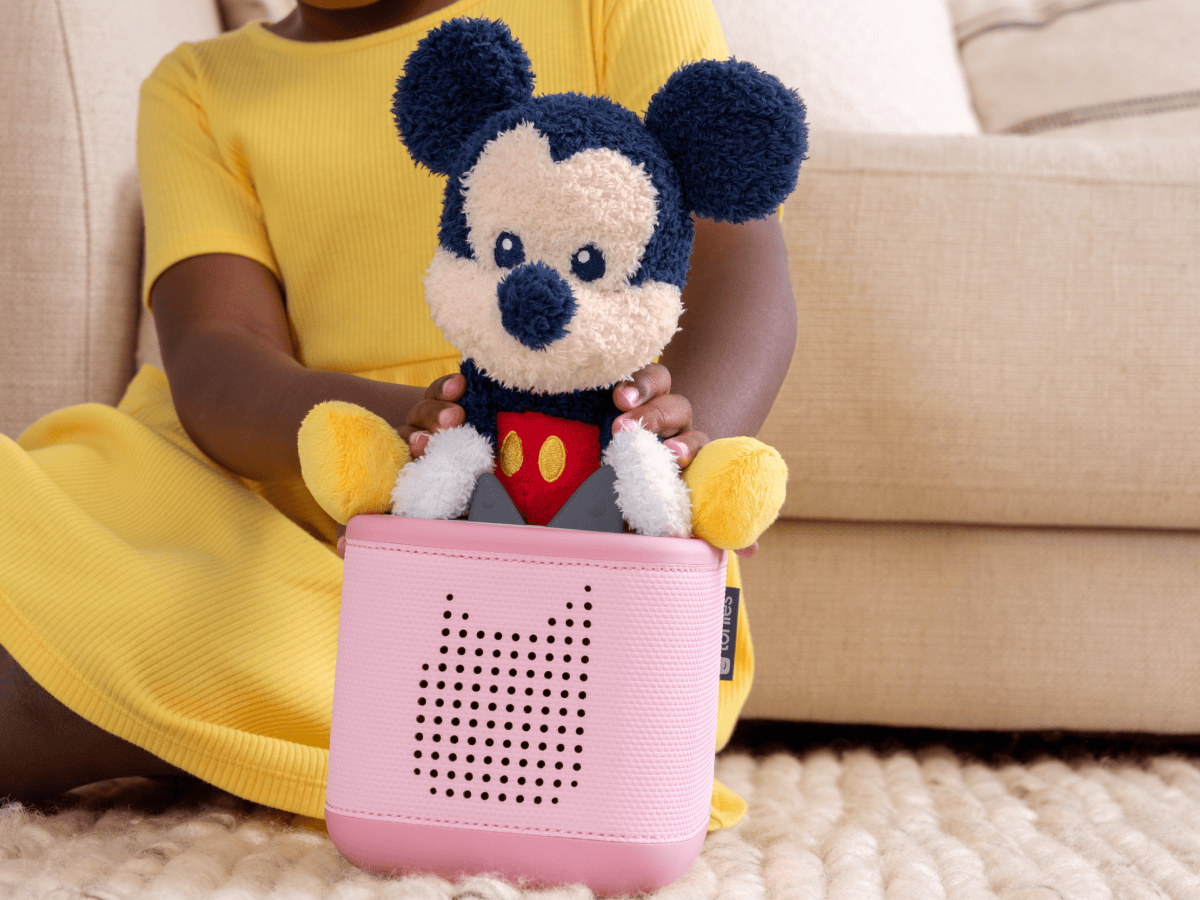 Cuddle-Mickey-11003859-TB2LifestyleImage.png