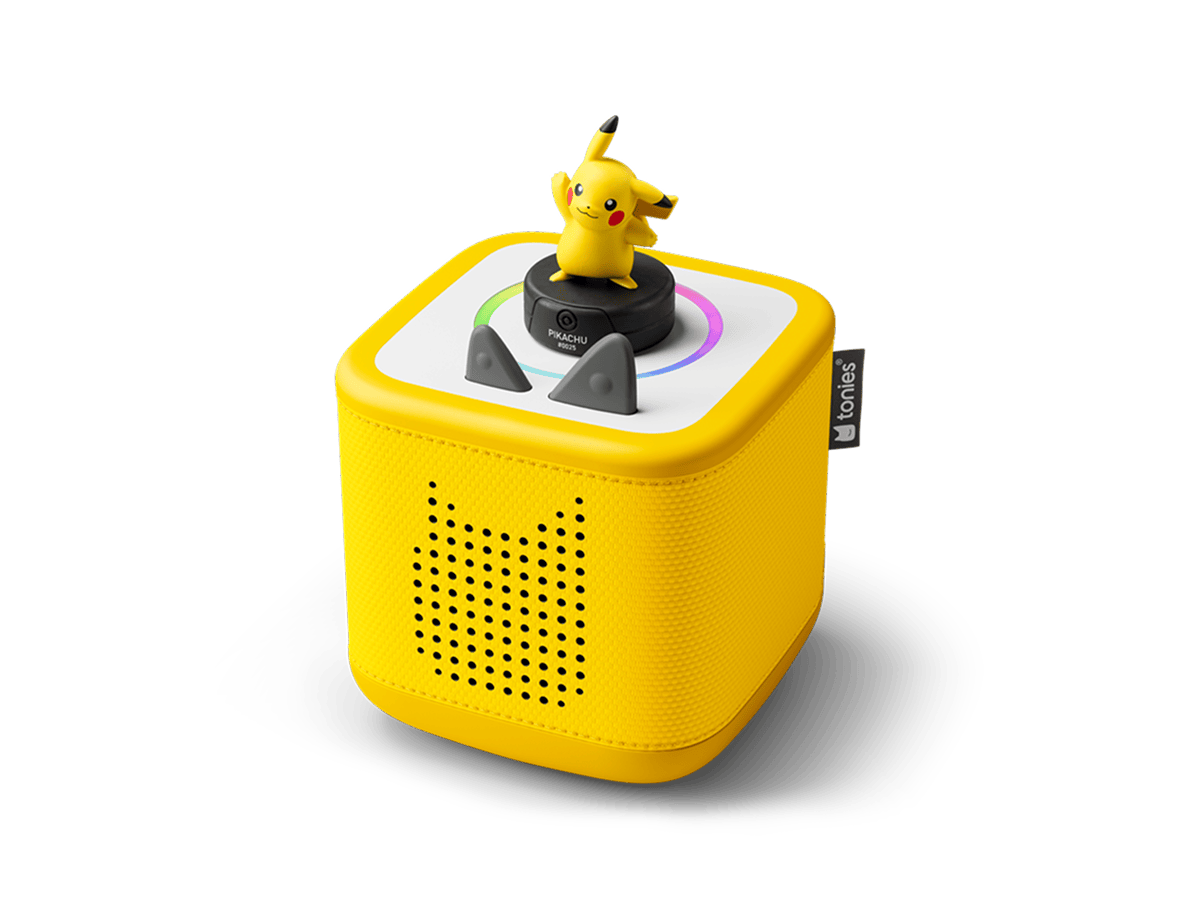 Pikachu-Starter-Set-11004940-TB2MainImageTransparent.png