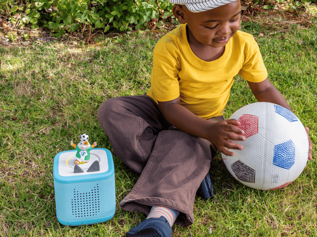 Soccer-Games-11003089-TB2LifestyleImage.png