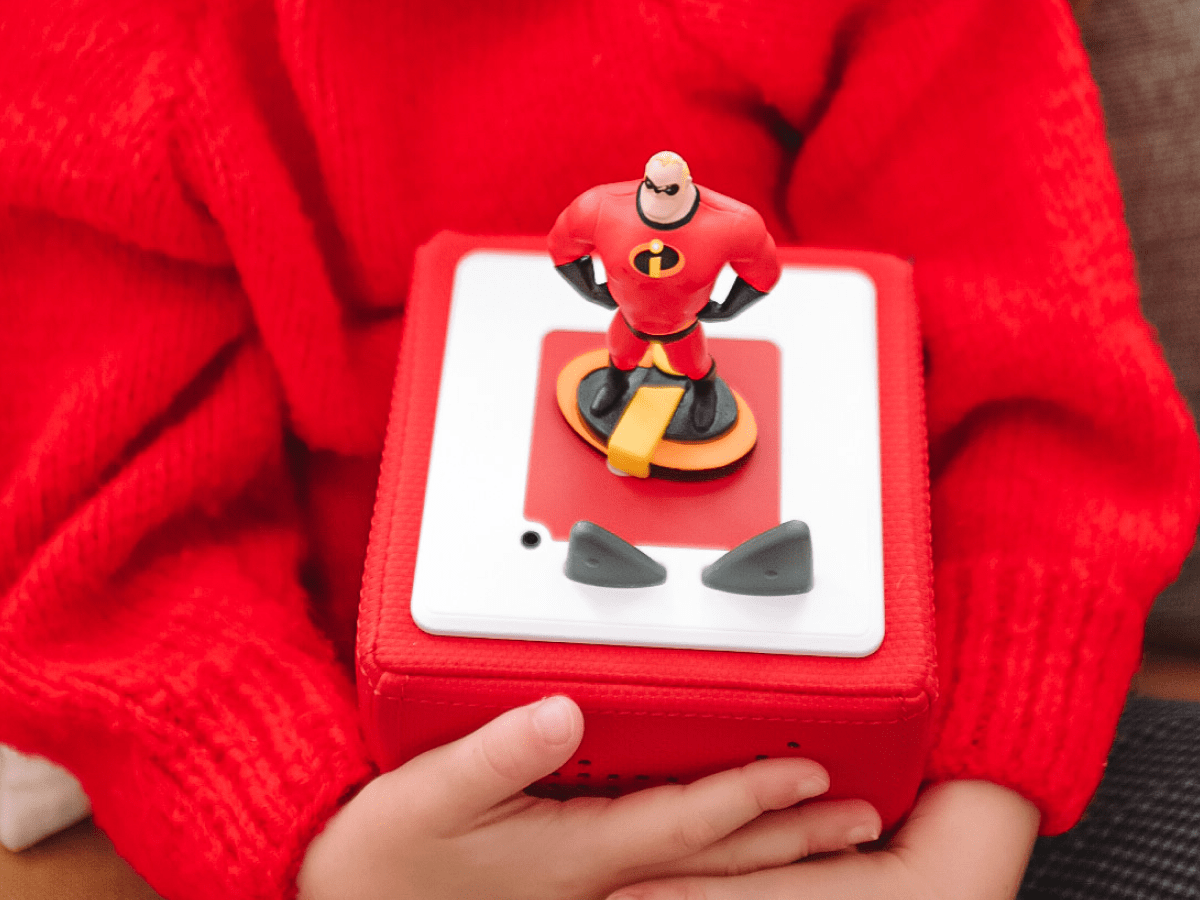 The-Incredibles-10001301-TB2LifestyleImage.png